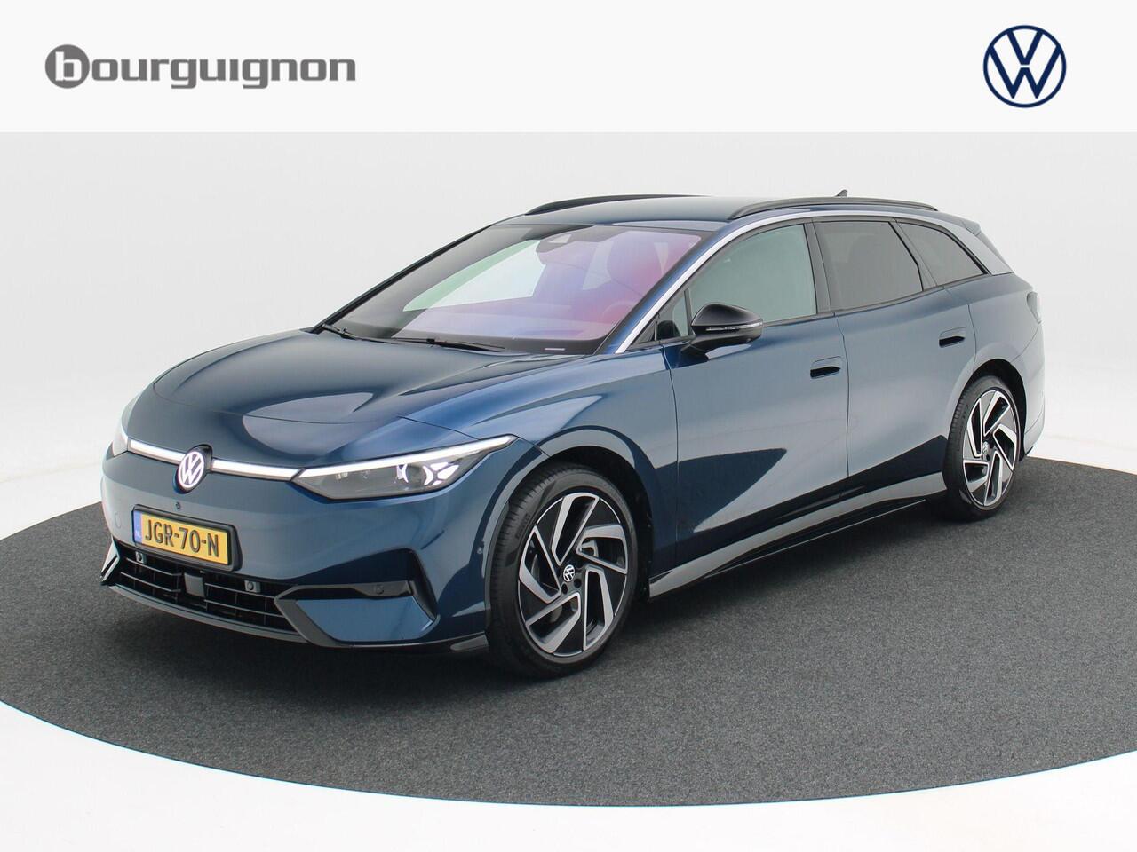 Volkswagen ID ID.7 Tourer Pro Business 77 kWh 286 pk | 360 Camera | Ergonomische Voorstoelen | Stoel/Stuur Verwarming | Travel Assist | Autonome Parkeerfunctie |