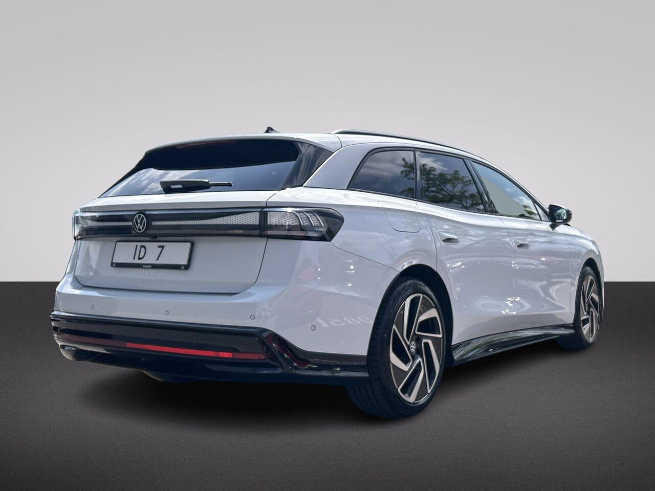 Volkswagen ID ID.7 Tourer Pro Business 77 kWh accu, 210 kW / 286 pk Variant