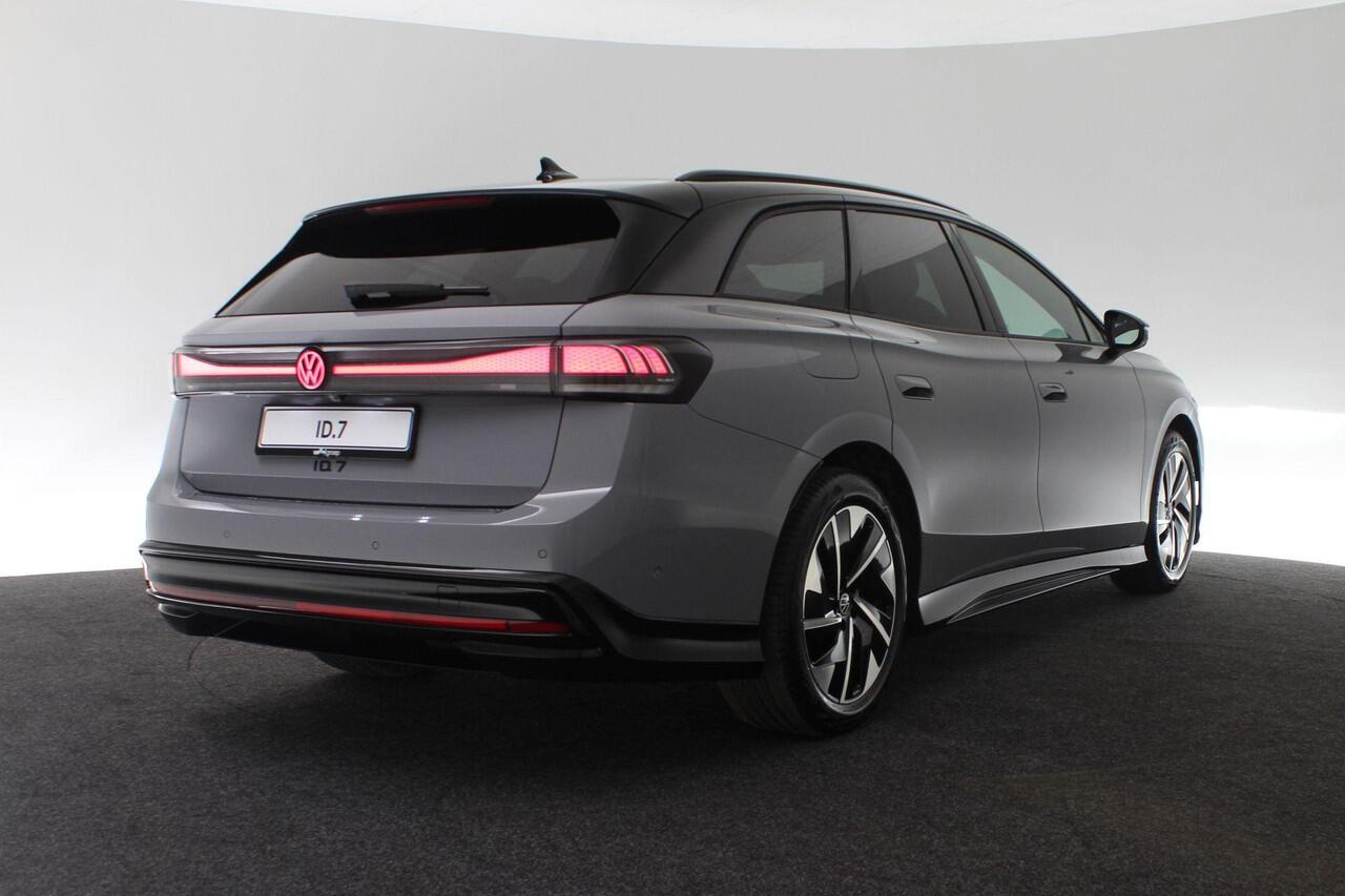 Volkswagen ID ID.7 Pro S Limited Edition 86 kWh 210 kW / 286 pk | Trekhaak wegklapbaar