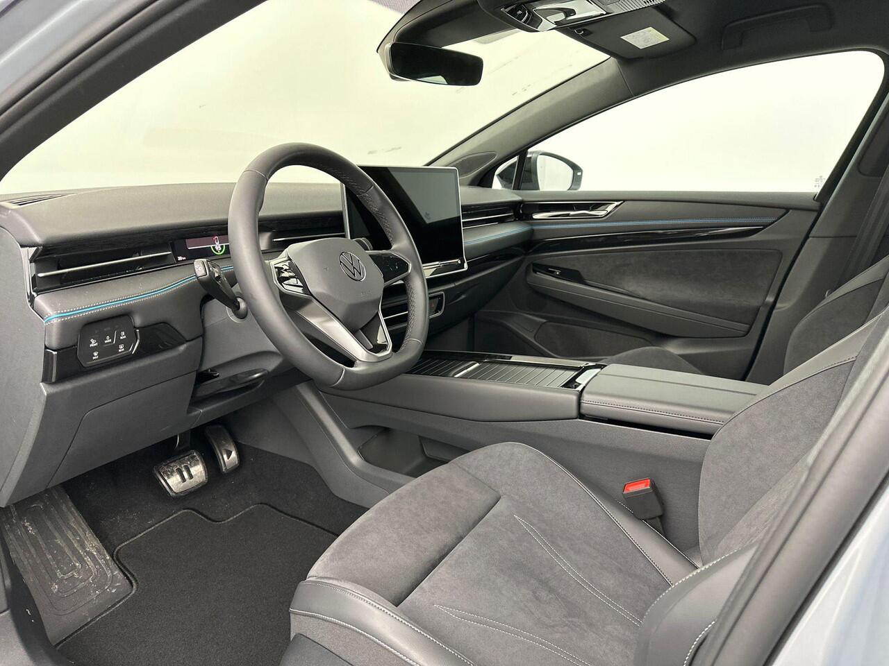 Volkswagen ID ID.7 Limousine Pro Business 77 kWh 286pk Memory+Massage stoel | 360 Camera | HU display | Stuurverwarming