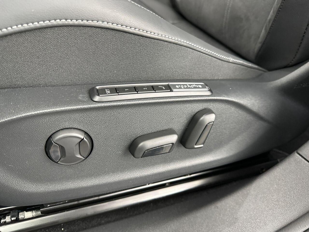 Volkswagen ID ID.7 Limousine Pro Business 77 kWh 286pk Memory+Massage stoel | 360 Camera | HU display | Stuurverwarming