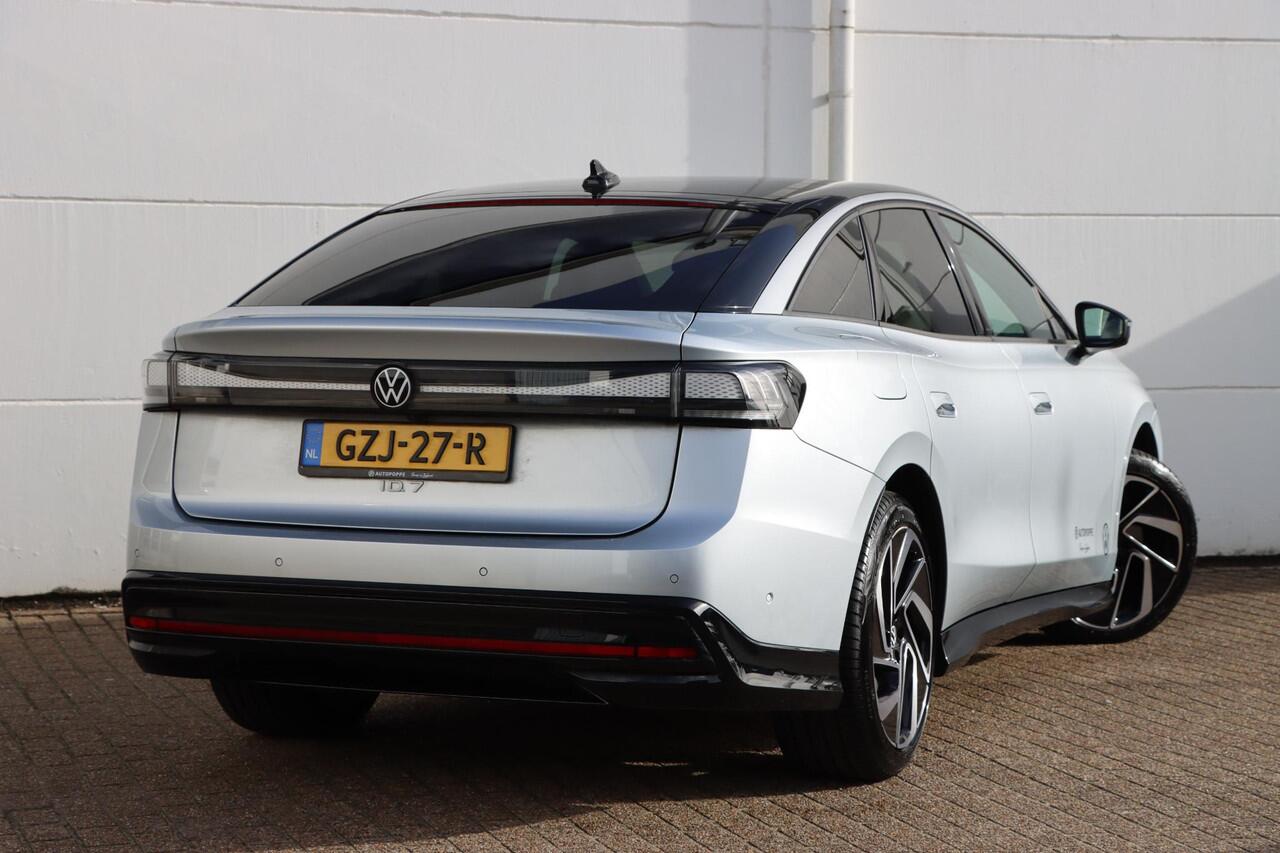 Volkswagen ID ID.7 Limousine Pro Business 77 kWh 286pk Memory+Massage stoel | 360 Camera | HU display | Stuurverwarming