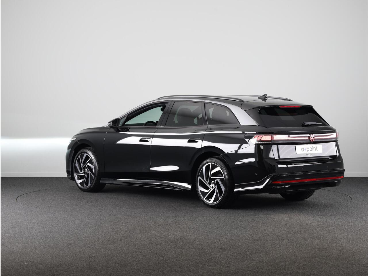 Volkswagen ID ID.7 Tourer Pro Business 77 kWh accu, 210 kW / 286 pk Variant 231PK | 17% bijtelling* | 20" LM velgen | Navigatie | 360 gradencamera | Matrix koplampen | Onderhoud tot 30-6-2030