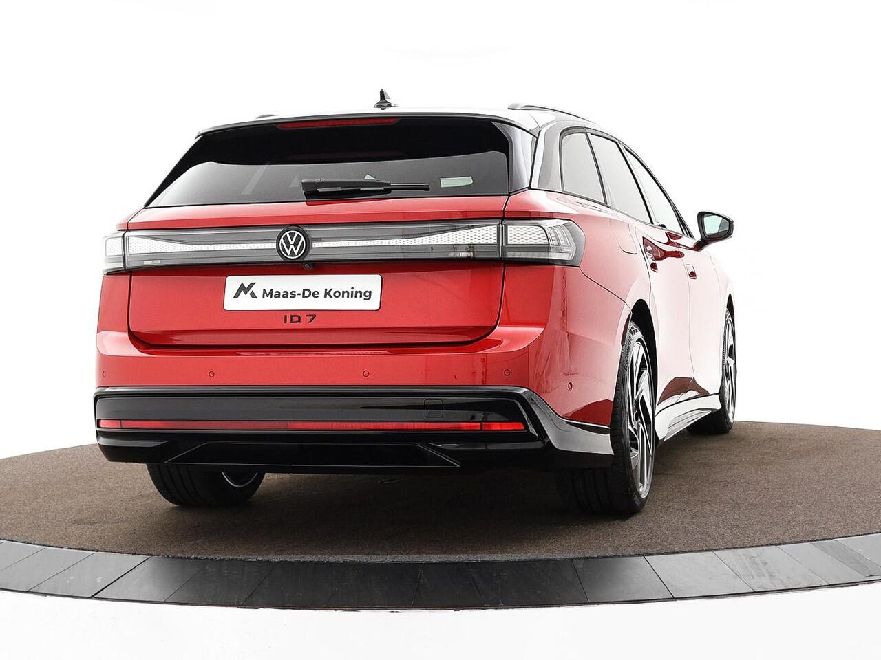 Volkswagen ID ID.7 Tourer Pro Limited Edition 77 kWh accu 286 pk · 360 graden camera · Draadloze telefoonlader ·