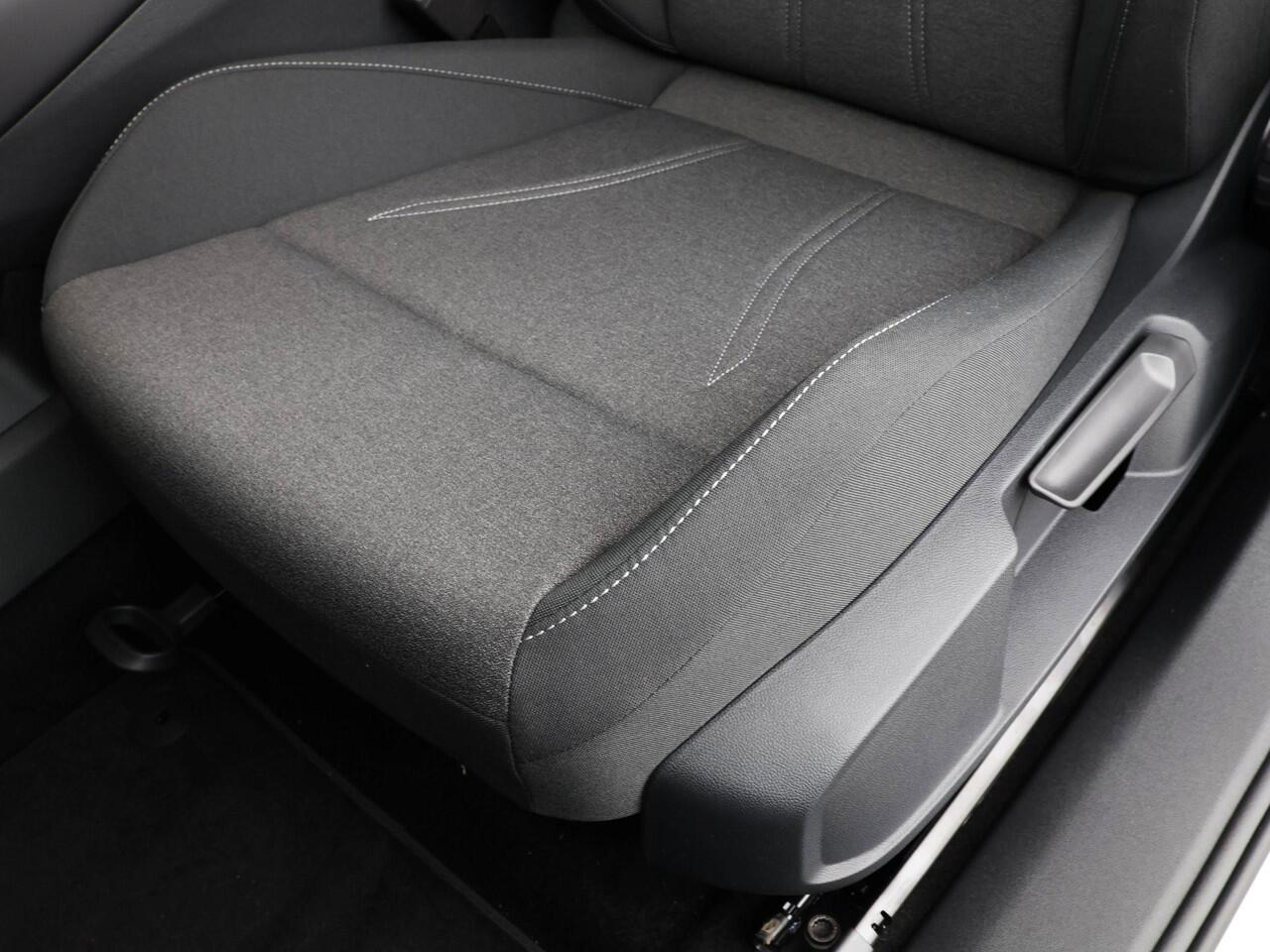 Volkswagen ID ID.7 Tourer Limited Edition 77 kWh accu 286 PK · verwarmd stuurwiel · Draadloze telefoonlader · Prijs is inclusief inruilpremie ·