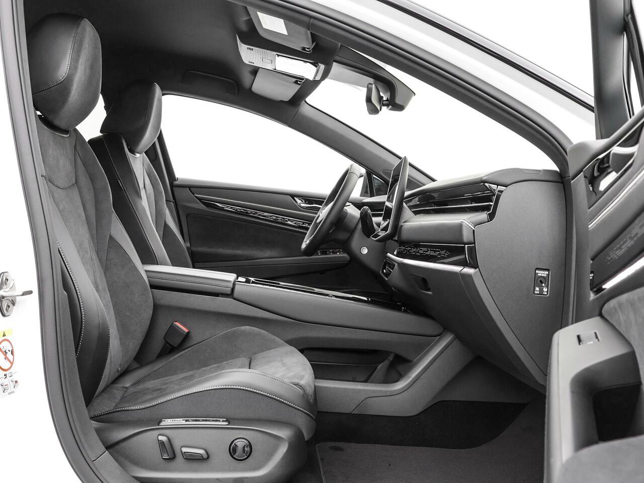 Volkswagen ID ID.7 Tourer Pro Limited Edition 77 kWh accu 286 PK PRIVATE LEASE VANAF ¤568P/M · Stuurwiel verwarmd · Draadloze telefoonlader · 360 Rondomzicht camera · Voorraad OUTLET · Prijs is inclusief inruilpremie ·