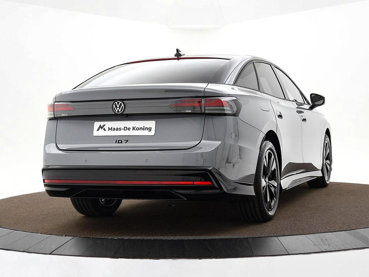 Volkswagen ID ID.7 Limited Edition 77 kWh accu 286 PK PRIVATE LEASE VANAF ¤499P/M · Achteruitrijcamera · Sfeerverlichting · Stuurwiel multifunctioneel · Voorraad OUTLET · Prijs is inclusief inruilpremie ·