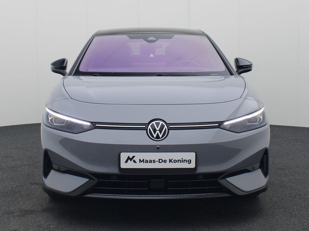 Volkswagen ID ID.7 Limited Edition 77 kWh accu 286 PK PRIVATE LEASE VANAF ¤499P/M · Achteruitrijcamera · Sfeerverlichting · Stuurwiel multifunctioneel · Voorraad OUTLET · Prijs is inclusief inruilpremie ·