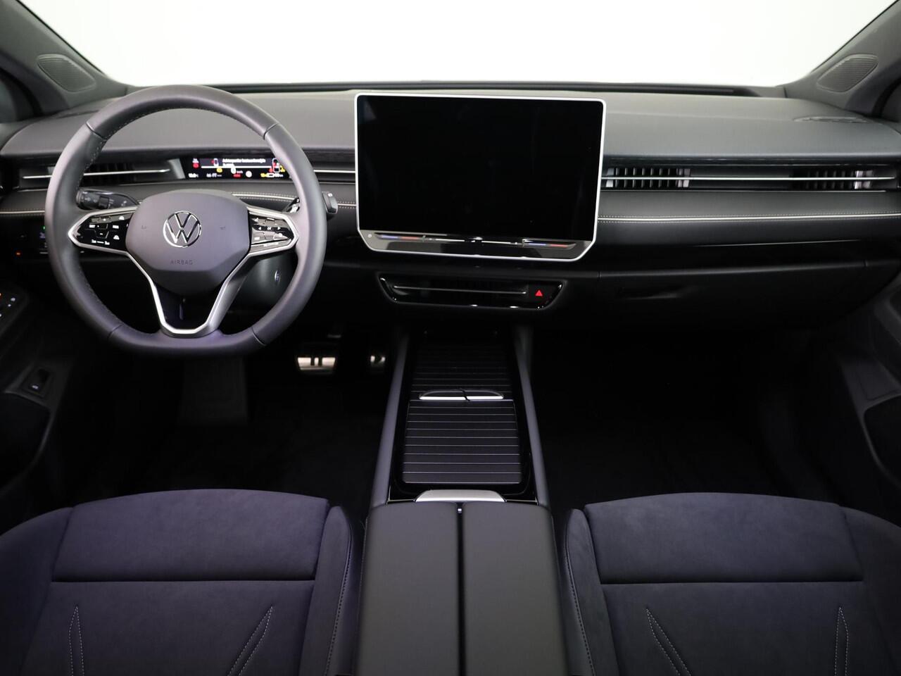 Volkswagen ID ID.7 Pro Limited Edition 77 kWh accu 286 PK | Velgen 20" | Trekhaak| Stoel & Stuurverwarming |