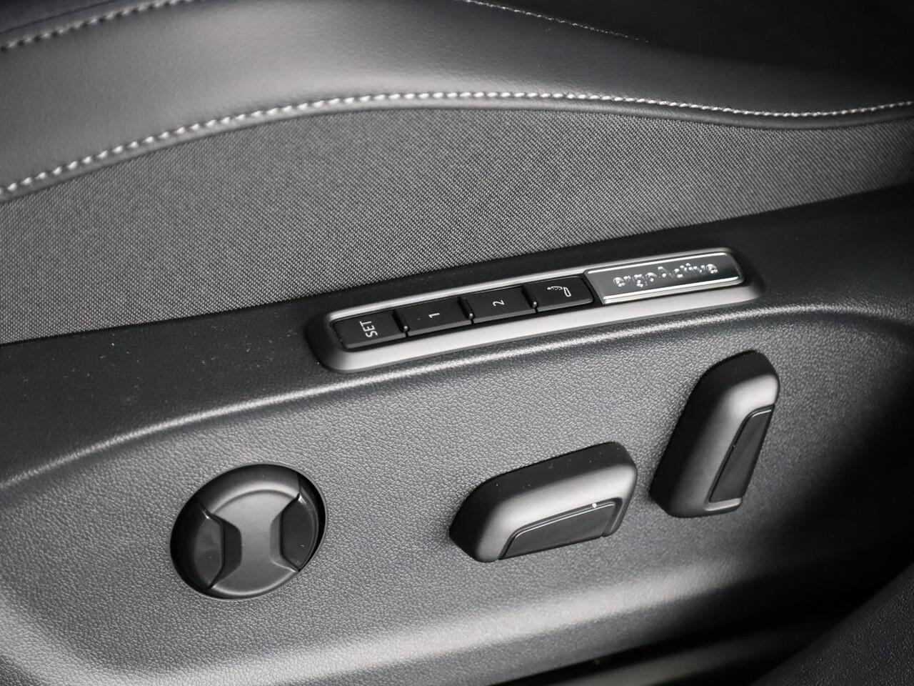 Volkswagen ID ID.7 Pro Limited Edition 77 kWh accu 286 PK | Velgen 20" | Trekhaak| Stoel & Stuurverwarming |