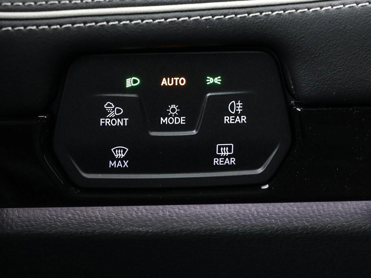 Volkswagen ID ID.7 Pro Limited Edition 77 kWh accu 286 pk · Trekhaak inklapbaar, met elektrische ontgrendeling ·