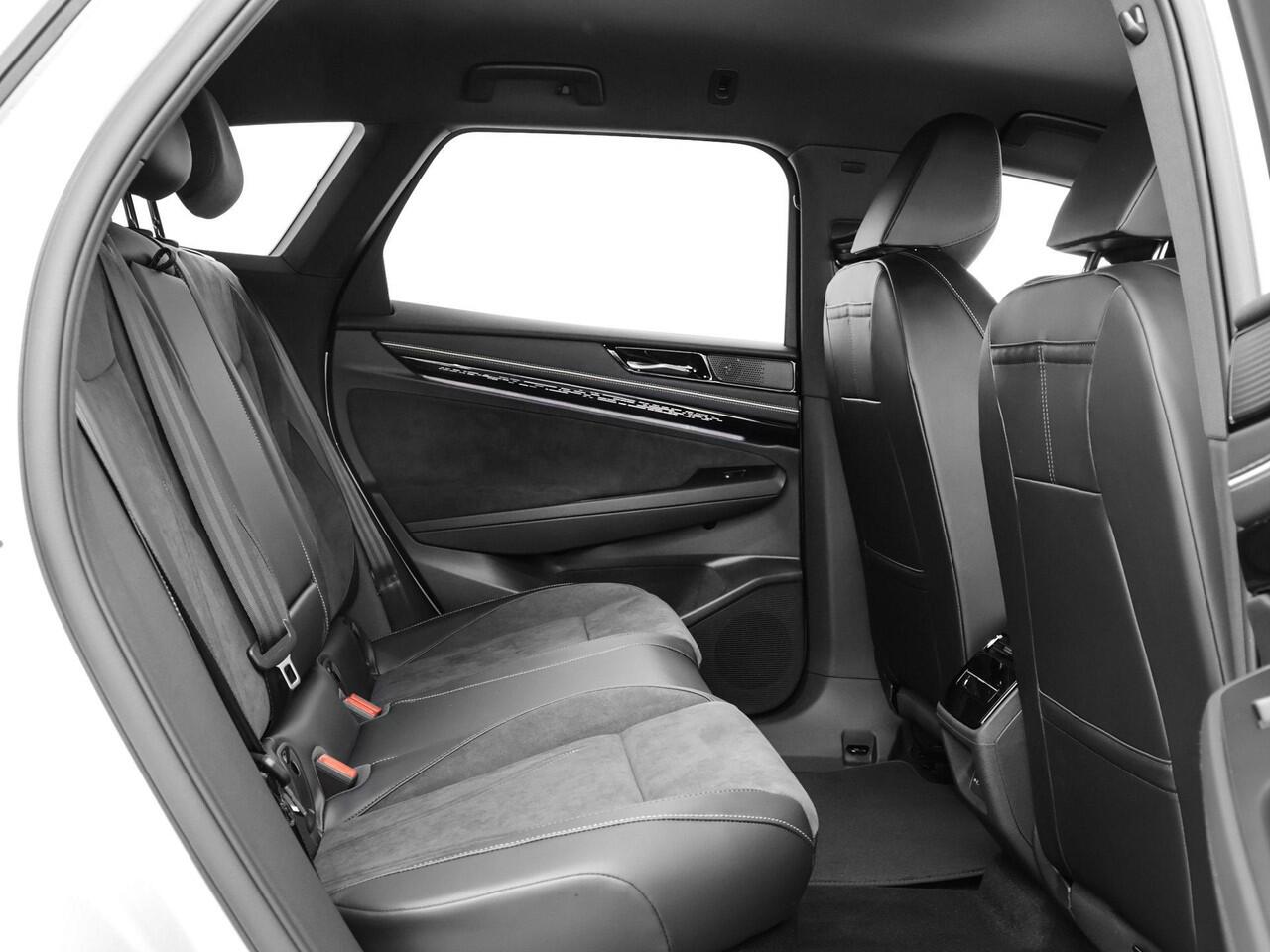 Volkswagen ID ID.7 Pro Limited Edition 77 kWh accu 286 pk · Trekhaak inklapbaar, met elektrische ontgrendeling ·