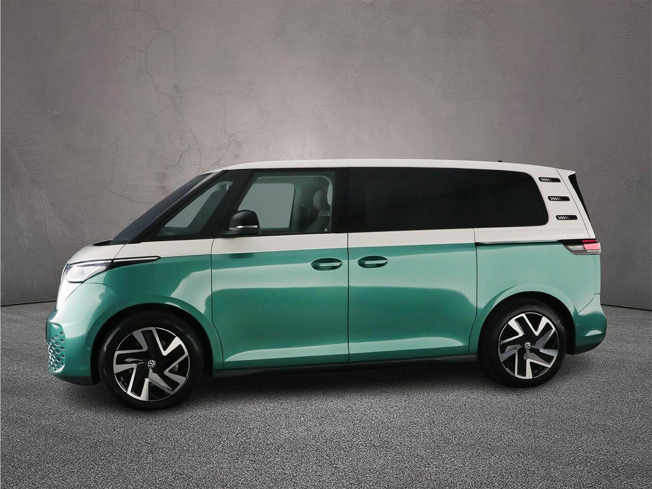 Volkswagen ID. Buzz Pro Advantage 204pk 77 kWh | Elektr. Schuifdeuren / achterklep | 20"Velgen | Stoelverwarming | Matrix LED | Keyless | Camera