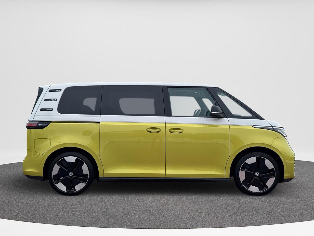 Volkswagen ID. Buzz Pro 77kWh | Trekhaak | A. Camera | ACC | Side Assist | L1 | SOH 98% |