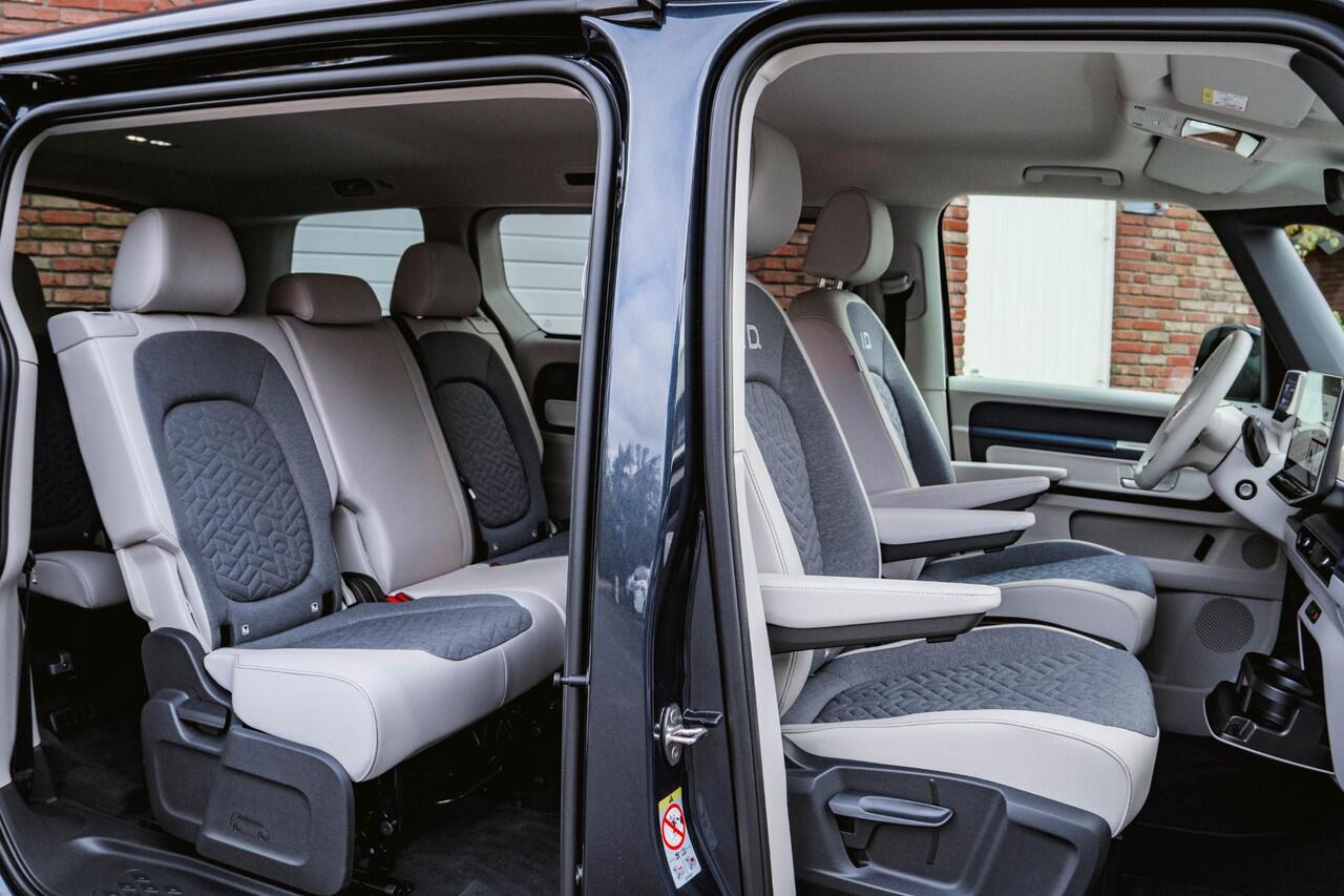 Volkswagen ID. Buzz 286pk Pro 86 kWh LWB 7persoons | ACC | E-klep |