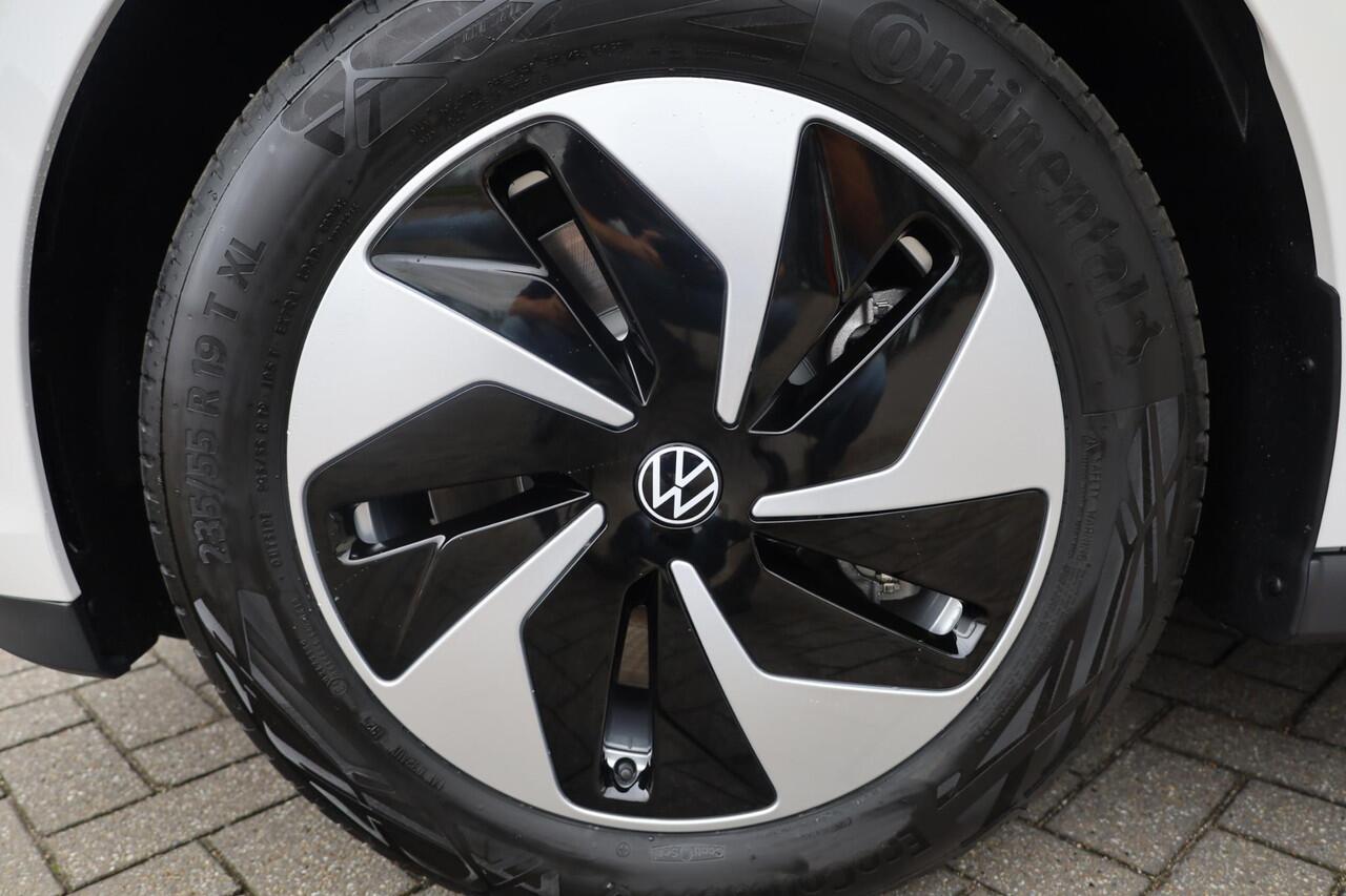 Volkswagen ID. Buzz Pro Bulli 86 kWh LWB 7p. 268PK / 210kW LED Matrix IQ.Light, rondomzicht camera, voorstoelen verwarmbaar met massagefunctie, Apple Carplay & Android Auto, achteruitrijcamera, elektrische schuifdeur links + rechts, Keyless Entry, dynamische grootlichtassist