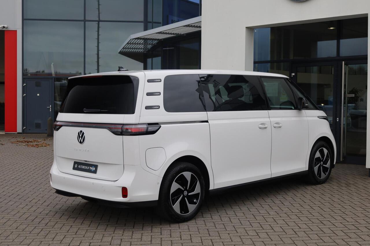 Volkswagen ID. Buzz Pro Bulli 86 kWh LWB 7p. 268PK / 210kW LED Matrix IQ.Light, rondomzicht camera, voorstoelen verwarmbaar met massagefunctie, Apple Carplay & Android Auto, achteruitrijcamera, elektrische schuifdeur links + rechts, Keyless Entry, dynamische grootlichtassist