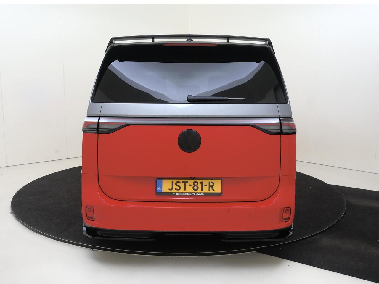 Volkswagen ID. Buzz H-Edition Pro Bulli 79 kWh | 20 inch velgen | Schroefset | Leder alcantara | Spoilers | Adaptieve Cruise Control | Keyless |