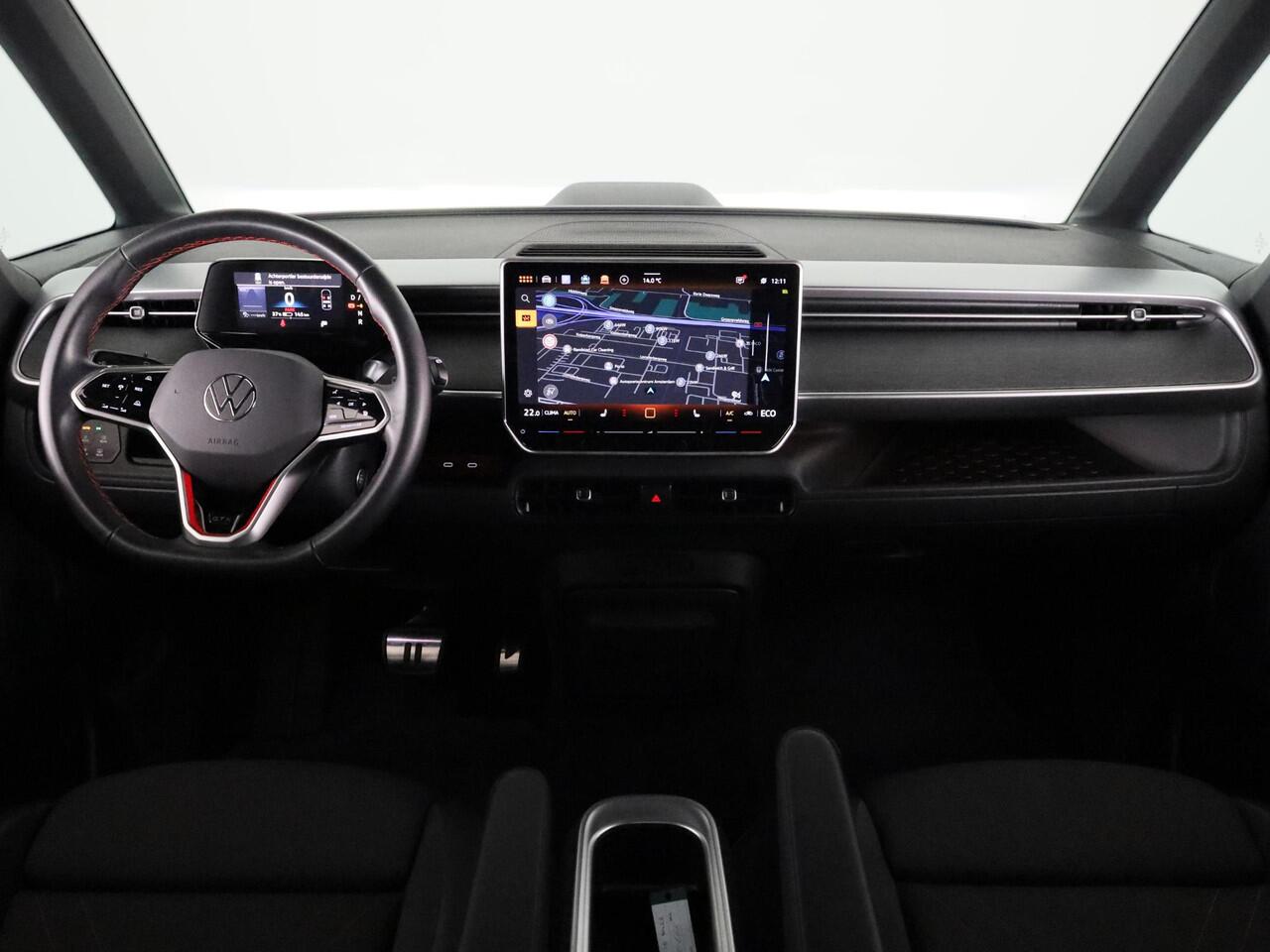 Volkswagen ID. Buzz GTX 86 kWh LWB 7p. 340 pk | SoH 100% | Verlengde garantie | Navigatie | Trekhaak (wegklapbaar) | Parkeersensoren (Park assist) | Achteruitrijcamera | Stoelverwarming v/a |