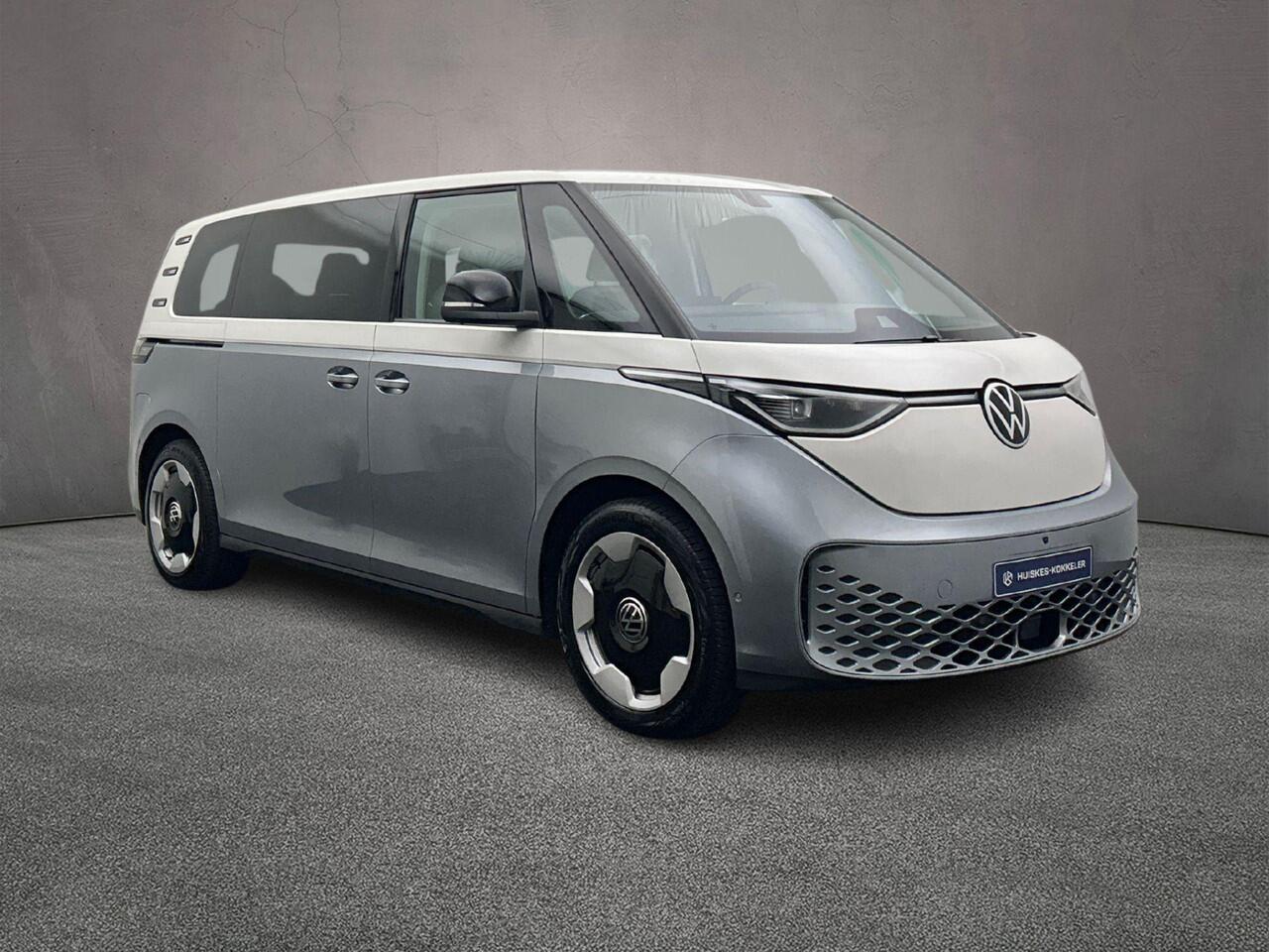 Volkswagen ID. Buzz Pro Bulli Limited 286pk 86 kWh LWB | 7-zits | Trekhaak | AssistancePlus pakket | ComfortPlus pakket | Design pakket | Open & Close pakket