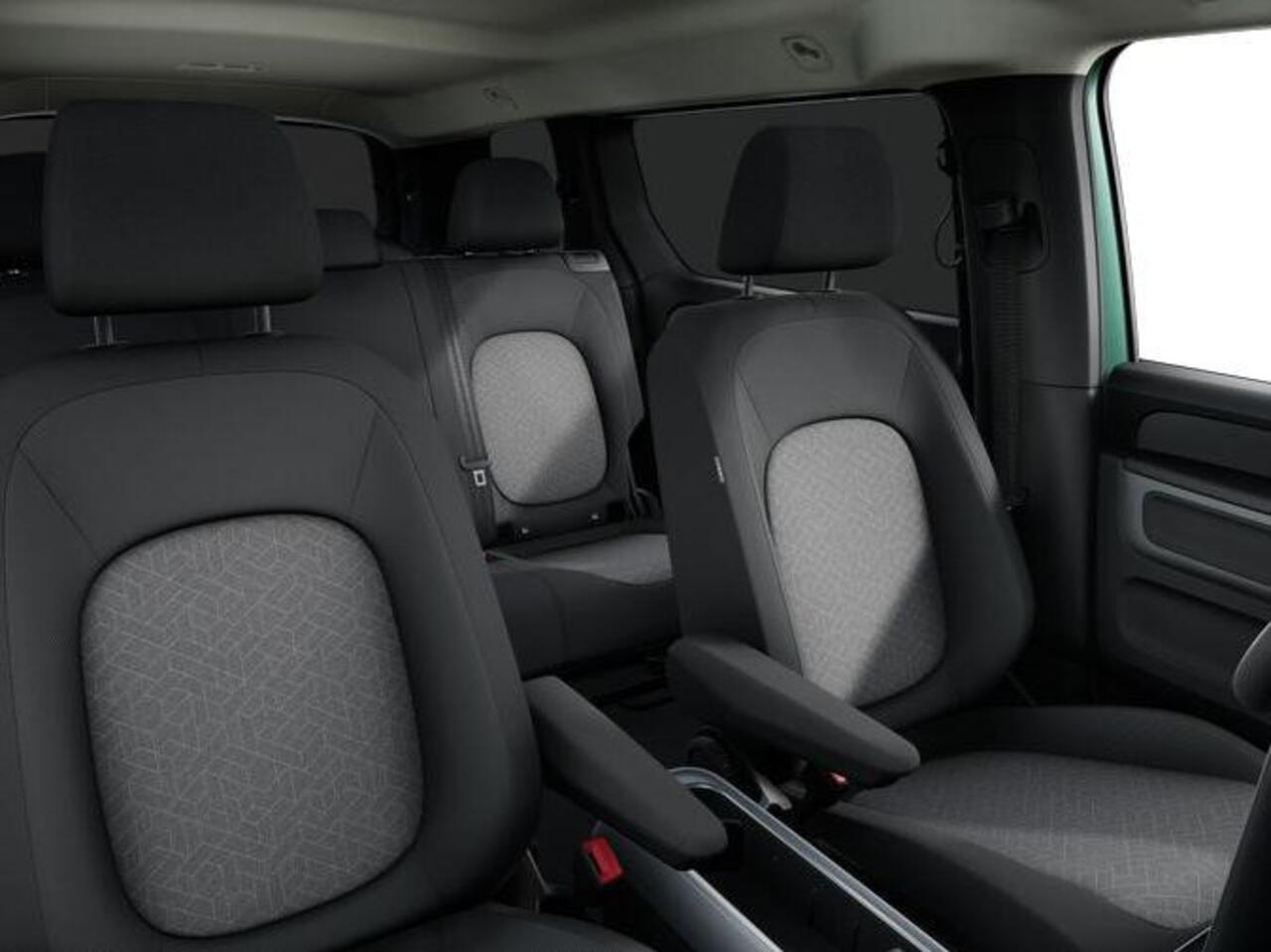 Volkswagen ID. Buzz Bedrijfswagens Pro Bulli Limited L2 210 kW (286 pk) 86 kWh RWD | 7-zits | Trekhaak | Stockton 20"lichtmetaal | Led Matrix koplampen | Alarm | Achterkep elektrisch | Wordt verwacht mei 2026 |