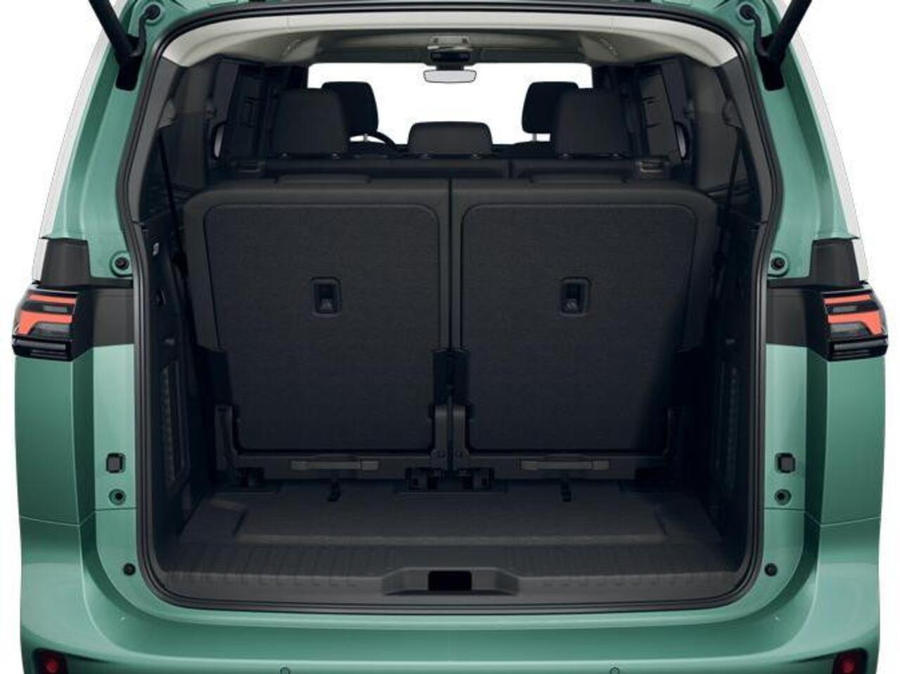 Volkswagen ID. Buzz Bedrijfswagens Pro Bulli Limited L2 210 kW (286 pk) 86 kWh RWD | 7-zits | Trekhaak | Stockton 20"lichtmetaal | Led Matrix koplampen | Alarm | Achterkep elektrisch | Wordt verwacht mei 2026 |