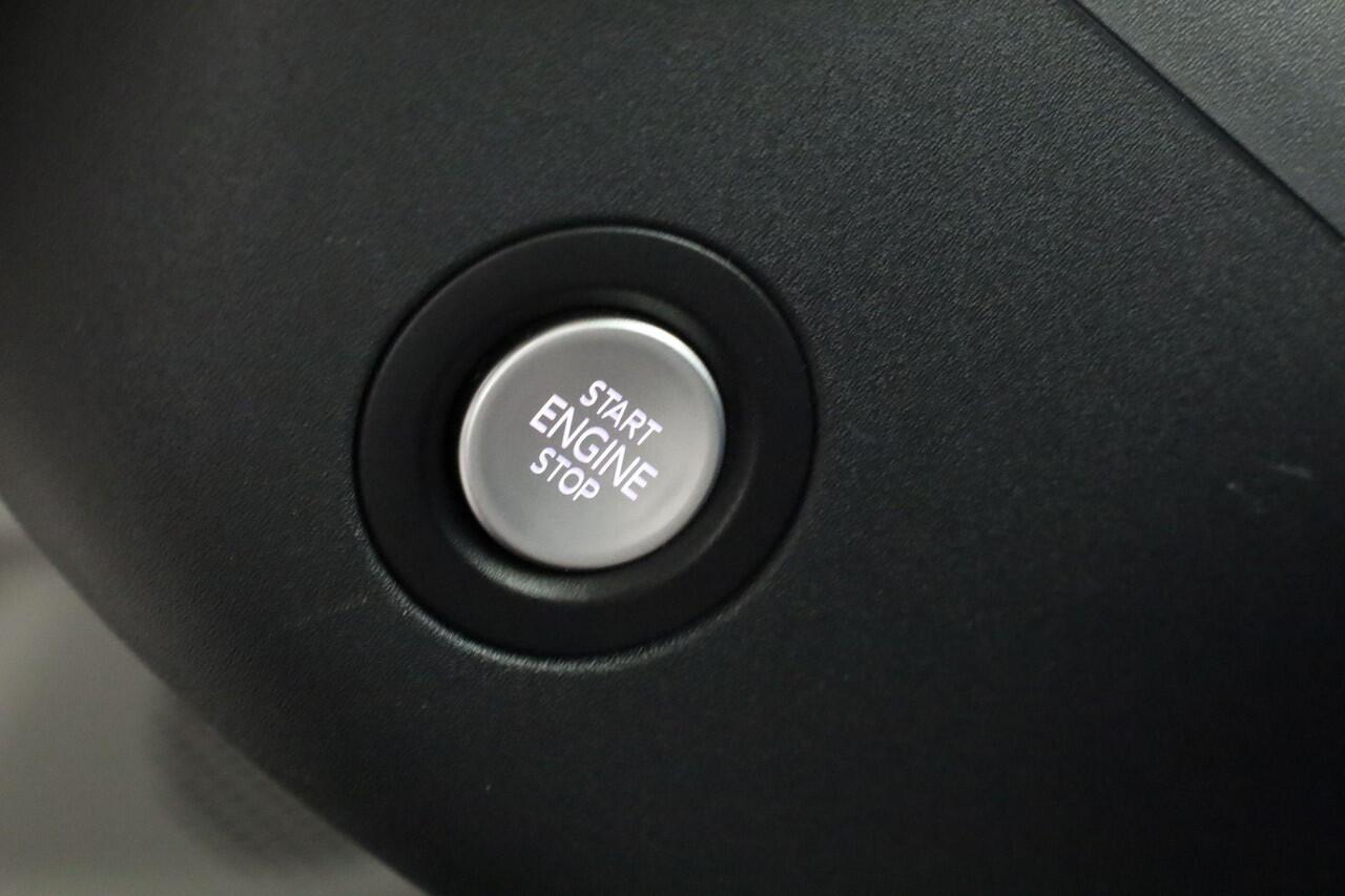 Volkswagen ID. Buzz Cargo 150 kW / 204 pk | LED | Camera | ACC | Carplay | DAB | Standkachel | Keyless | 19 inch