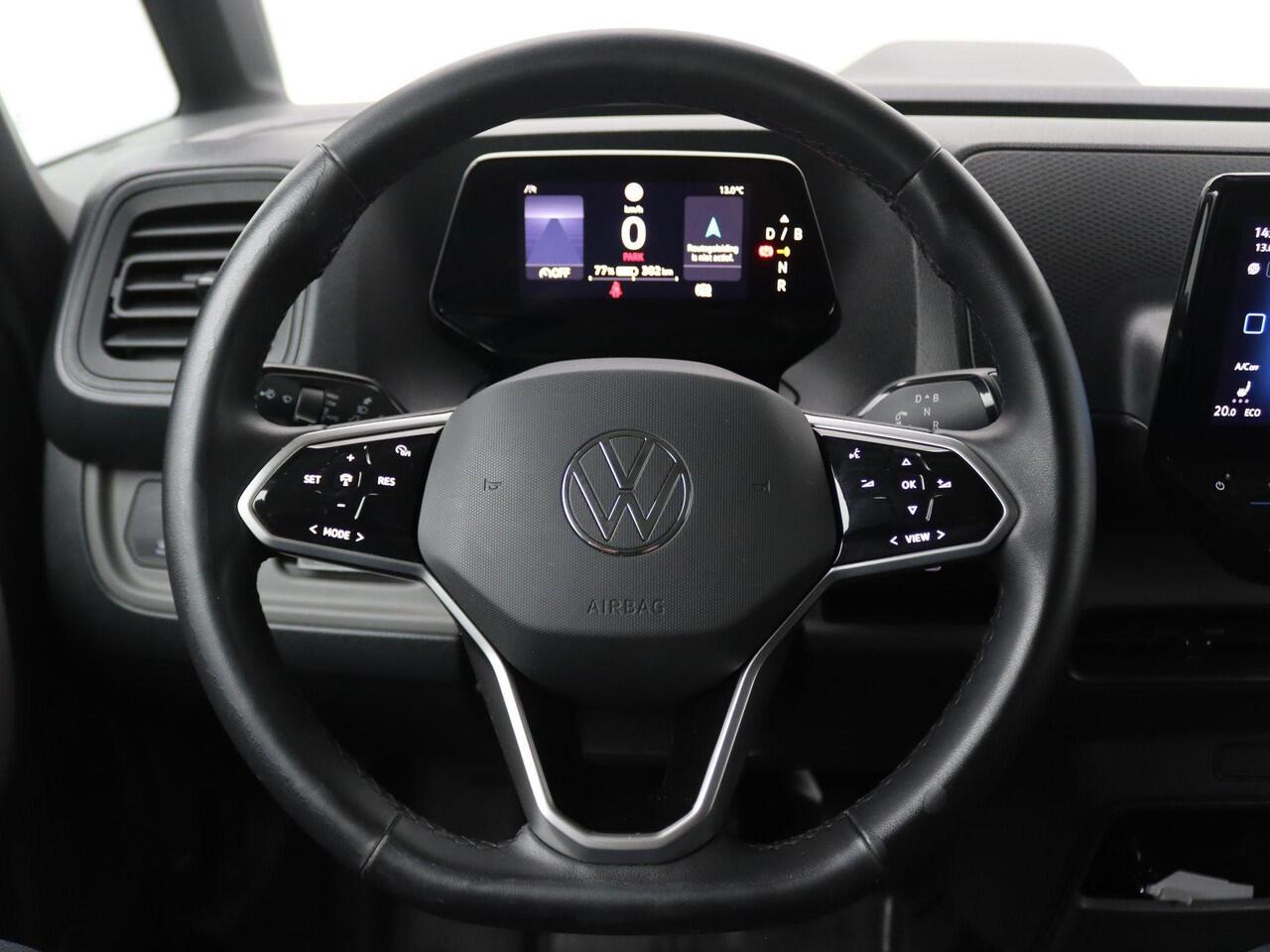 Volkswagen ID. Buzz Cargo Economy Business 77 kWh 204PK Aut. SOH 97%, Thermo King Vriesinstallatie, Travel Assist, PDC voor + achter, Voorruitverwarming, Best.stoel verwarmd, Achterdeuren, Navi via apple carplay/android auto