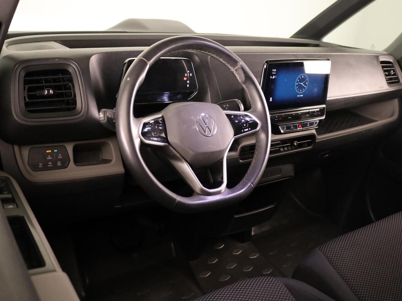 Volkswagen ID. Buzz Cargo 77 kWh 204PK | SoH 93% | Navigatie | Parkeercamera | Verwarmde voorruit | 19 inch LM wielen |