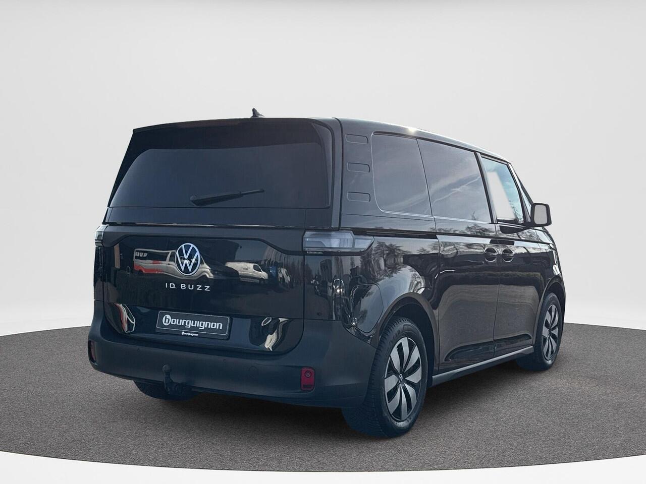 Volkswagen ID. Buzz Cargo 77 kWh | Trekhaak | Zeer compleet | L1 | 204 pk | SOH 97% |