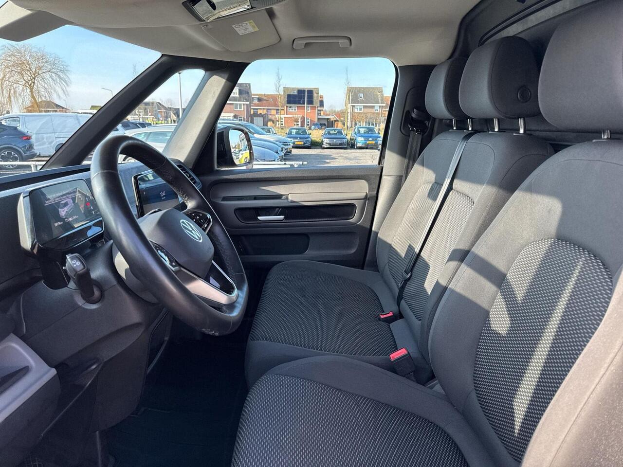 Volkswagen ID. Buzz Cargo 77 kWh | Trekhaak | Zeer compleet | L1 | 204 pk | SOH 97% |