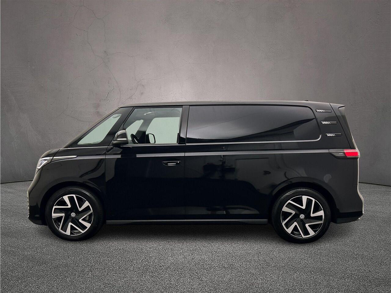 Volkswagen ID. Buzz Cargo Bulli Edition 340pk 79 kWh 4MOTION > netto prijs excl. BTW en kosten rijklaarmaken < | Trekhaak | ACC | Apple Carplay / Android Auto |