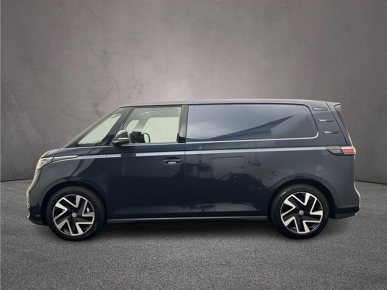 Volkswagen ID. Buzz Cargo Anniversary Edition 286pk 79 kWh > netto prijs excl. BTW en kosten rijklaarmaken < | Climatronic | Trekhaak | ACC |