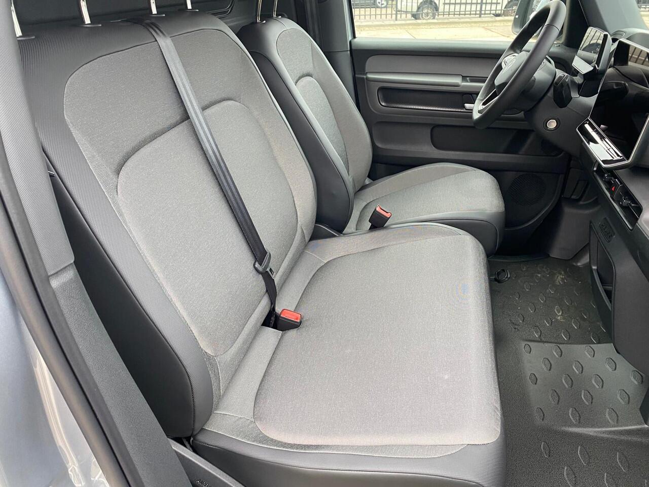 Volkswagen ID. Buzz Cargo Bedrijfswagens Economy Business 125 kW (170 pk) Elektromotor | Voorstoelen verwarmbaar | Bekleding, stof robuust | 360 graden camera | Trekhaak | Assistance pakket plus |