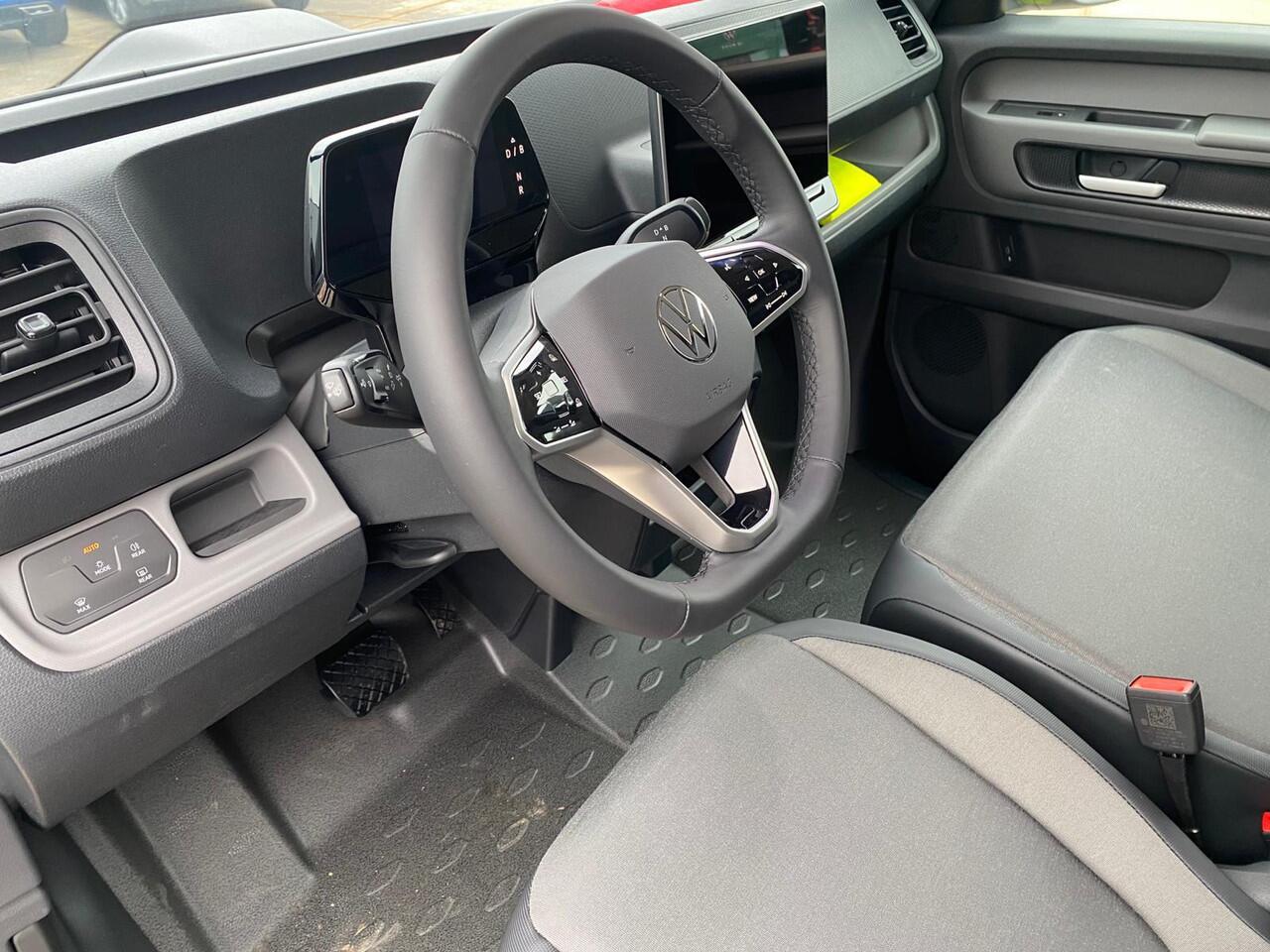 Volkswagen ID. Buzz Cargo Bedrijfswagens Economy Business 125 kW (170 pk) Elektromotor | Voorstoelen verwarmbaar | Bekleding, stof robuust | 360 graden camera | Trekhaak | Assistance pakket plus |