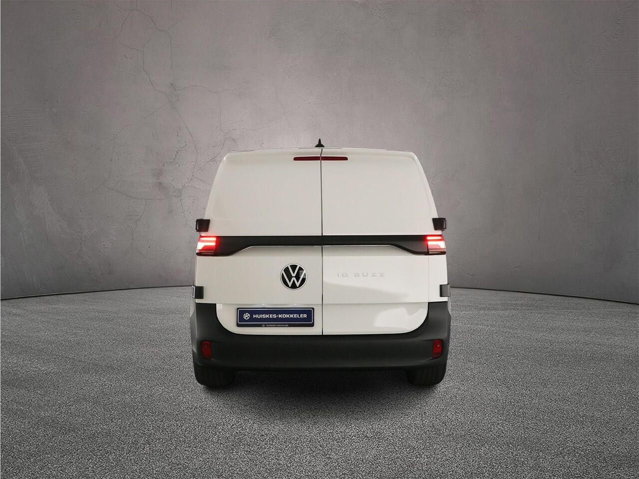 Volkswagen ID. Buzz Cargo Economy Business 79kWh 286pk > Netto-ACTIE-Prijs; bij koop of lease via HK / excl. kosten rijklaarmaken < | ACC | All-season banden | Achteruitrijcamera | Trekhaak