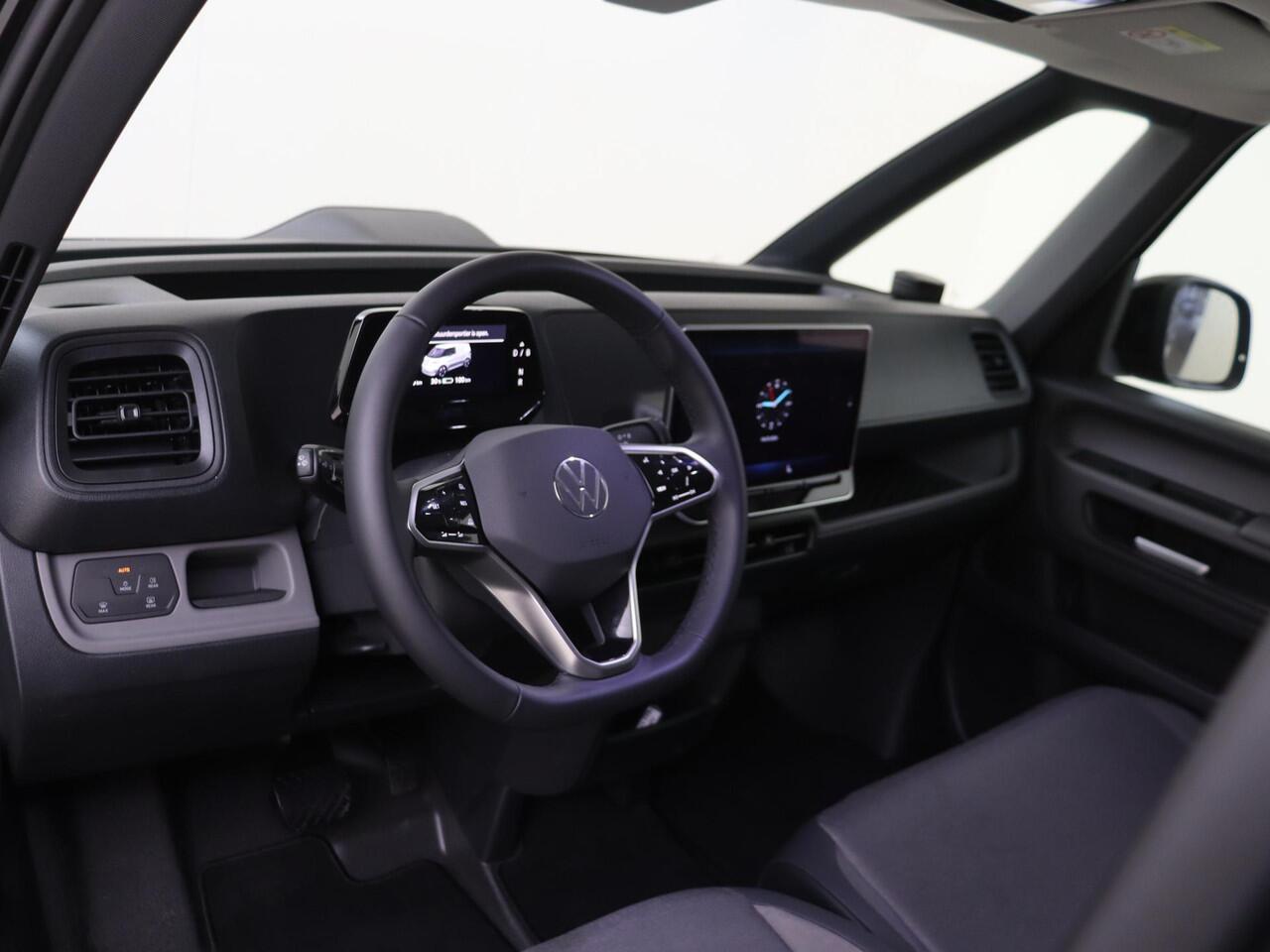 Volkswagen ID. Buzz Cargo Bedrijfswagens Economy Business 210 kW (286 pk) Elektromotor | 20 inch velgen | Voorstoelen verwarmbaar | Bekleding, stof robuust | 360 graden camera | Trekhaak | Assistance pakket plus |