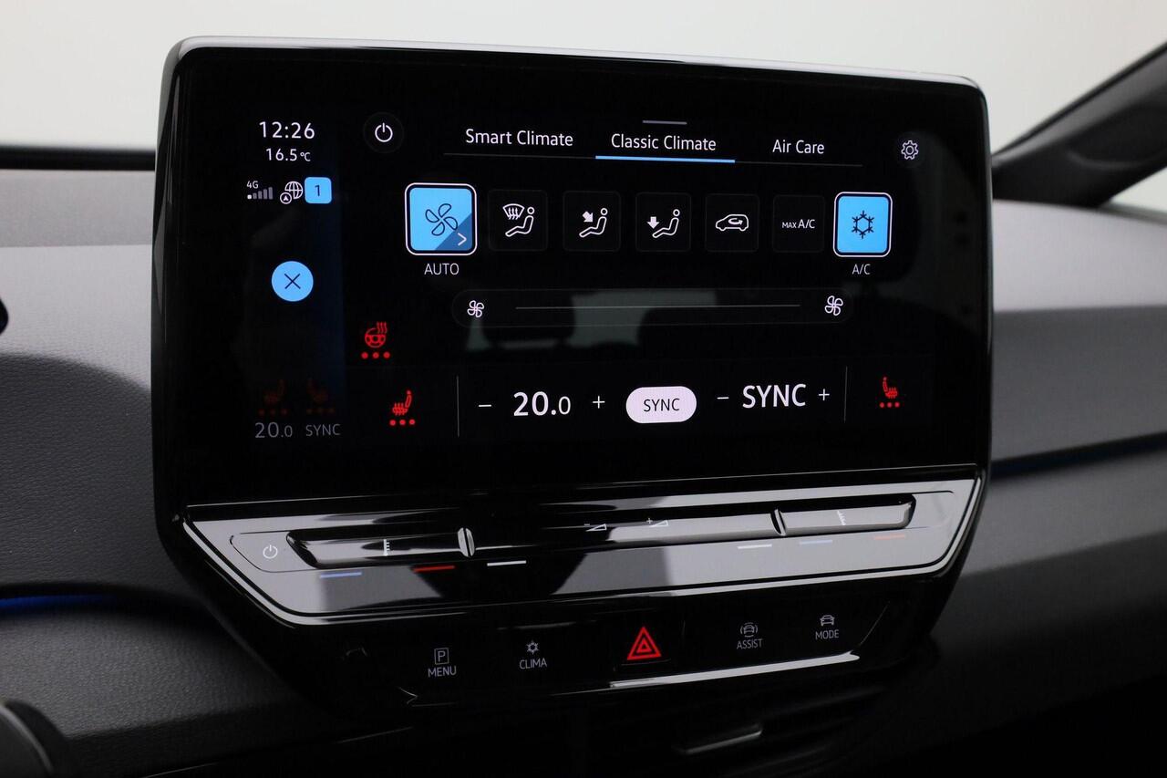 Volkswagen ID.3 First 58 kWh 204 pk | Navigatie | Stuur-/stoelverwarming | Parkeersensoren voor/achter | Adaptive Cruise