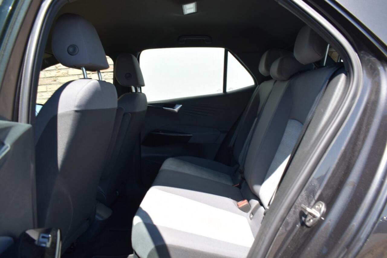 Volkswagen ID.3 FIRST 58 KWH, ACC, Apple Carplay, Navi