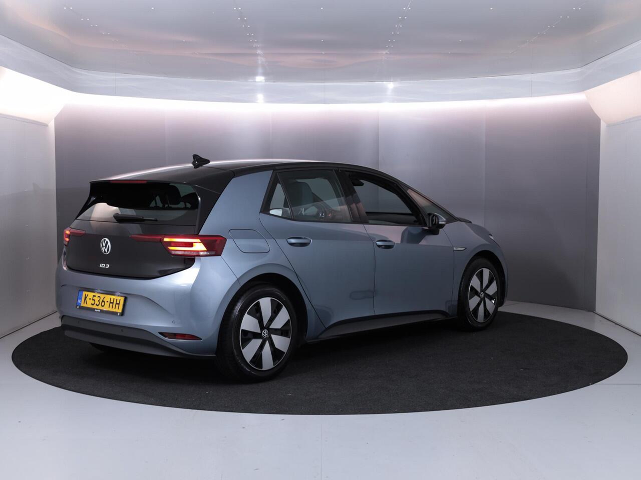 Volkswagen ID.3 Life 58 kWh 204 pk | Navigatie | Parkeersensoren | SOH 89% | Adaptieve cruise control | LED koplampen | Stoelverwarming |