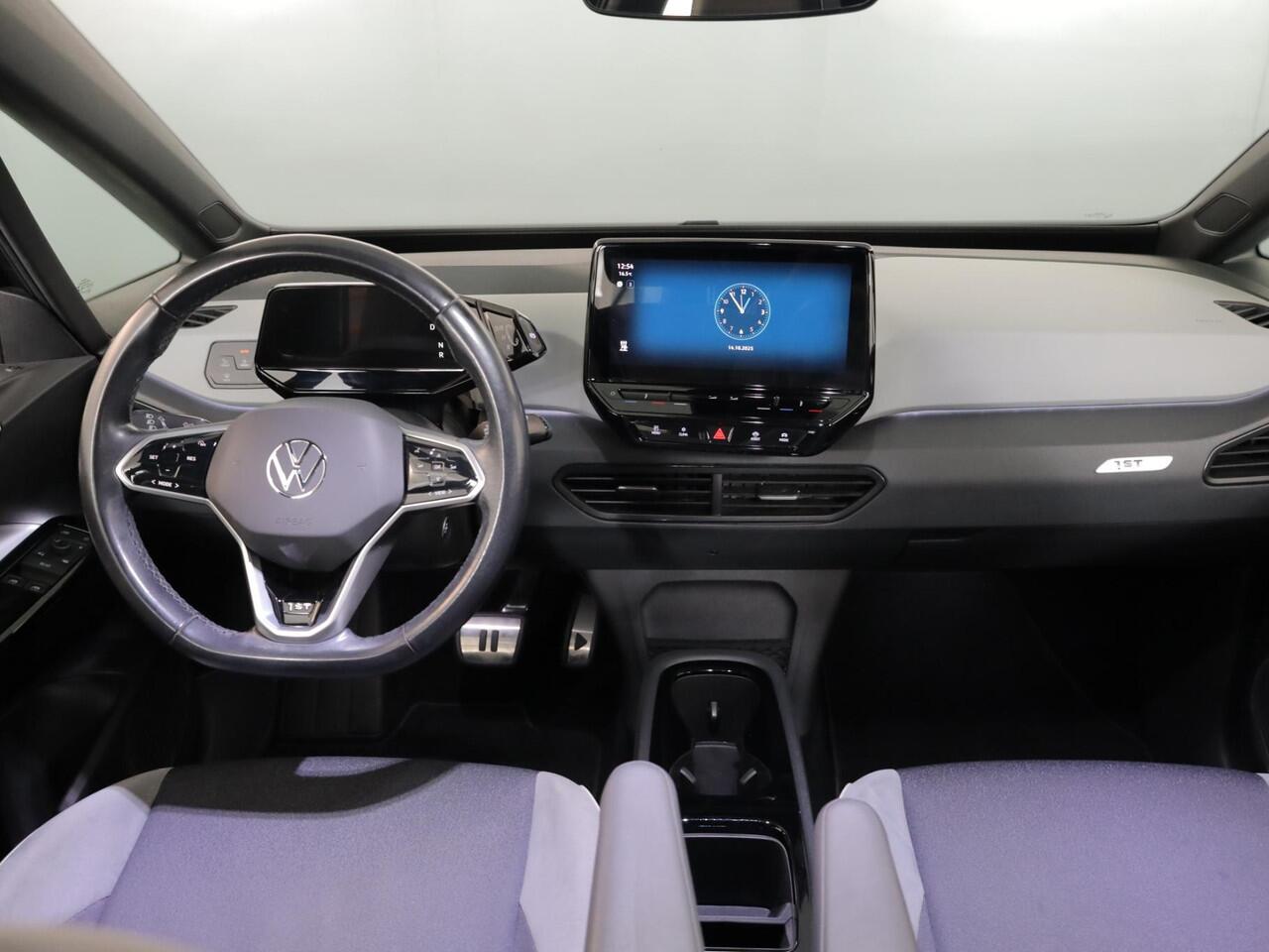 Volkswagen ID.3 First Plus 58 kWh 204pk|19'LM-velgen| Matrix LED| verwarmde voorstoelen