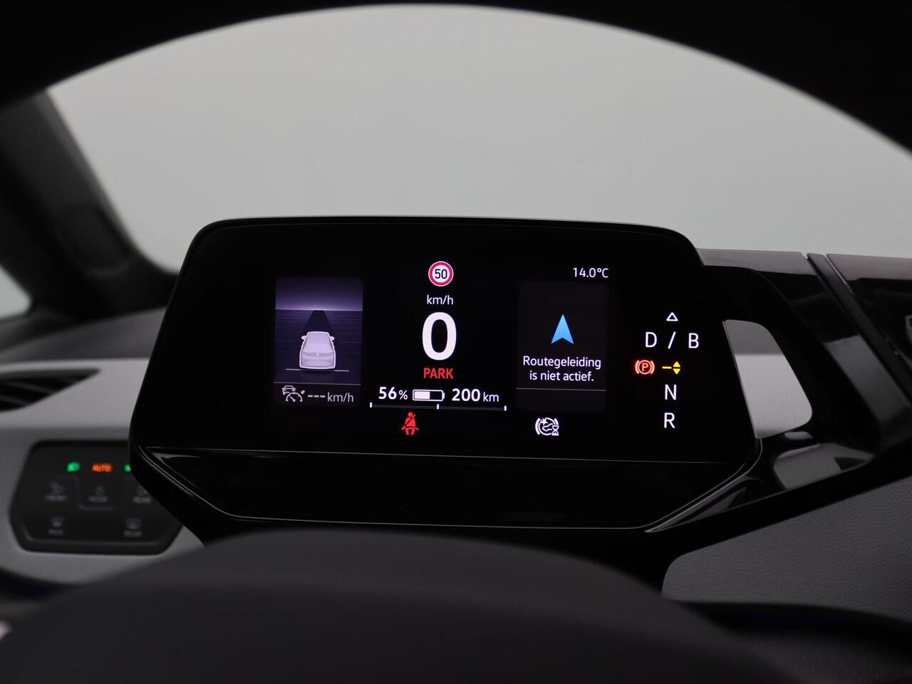 Volkswagen ID.3 First Max 58 kWh 204PK Aut. Panoramadak, 95% SOH, Adaptieve Cruise Controle, Keyless, Achteruitrijcamera, Side Assist, Head-Up Display, Ergo Comfort stoel, Stoel-Stuurverwarming, 20" LM Velgen