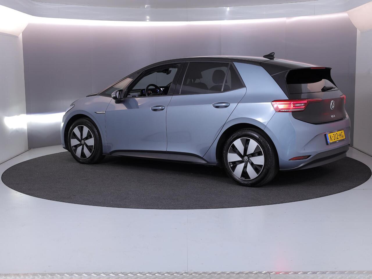 Volkswagen ID.3 Business 58 kWh 204 pk | Navigatie | Parkeersensoren | Achteruitrijcamera | Stoelverwarming | Matrix LED koplampen |