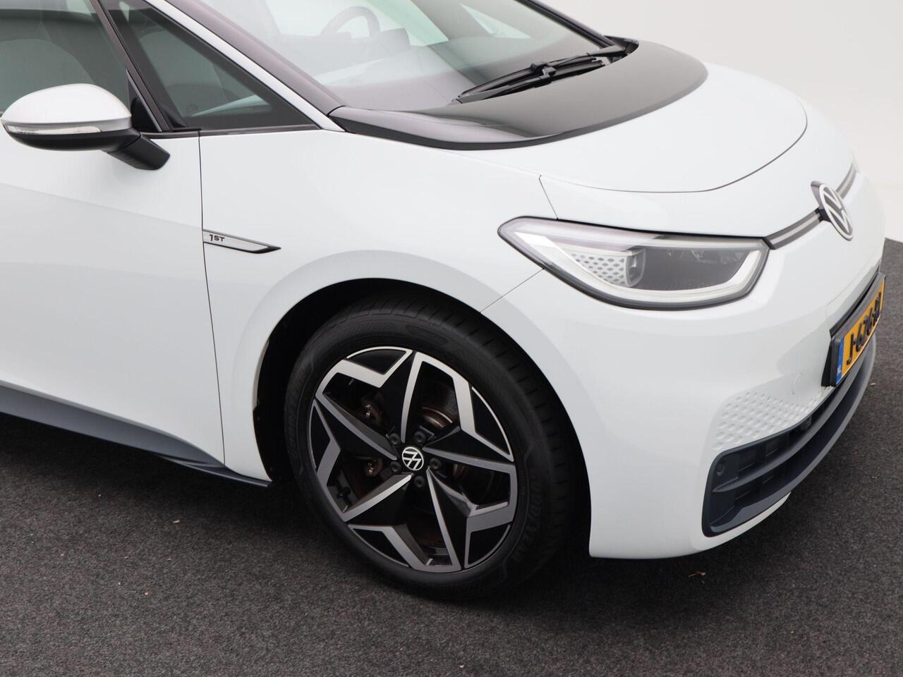 Volkswagen ID.3 First Plus 58 kWh 204 Pk Automaat | Cruise Control | Climate Control | Stoelverwarming | Camera | Carplay | 19 inch | 114.952 Km!!