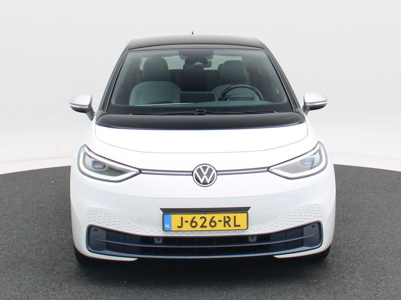 Volkswagen ID.3 First Plus 58 kWh 204 Pk Automaat | Cruise Control | Climate Control | Stoelverwarming | Camera | Carplay | 19 inch | 114.952 Km!!