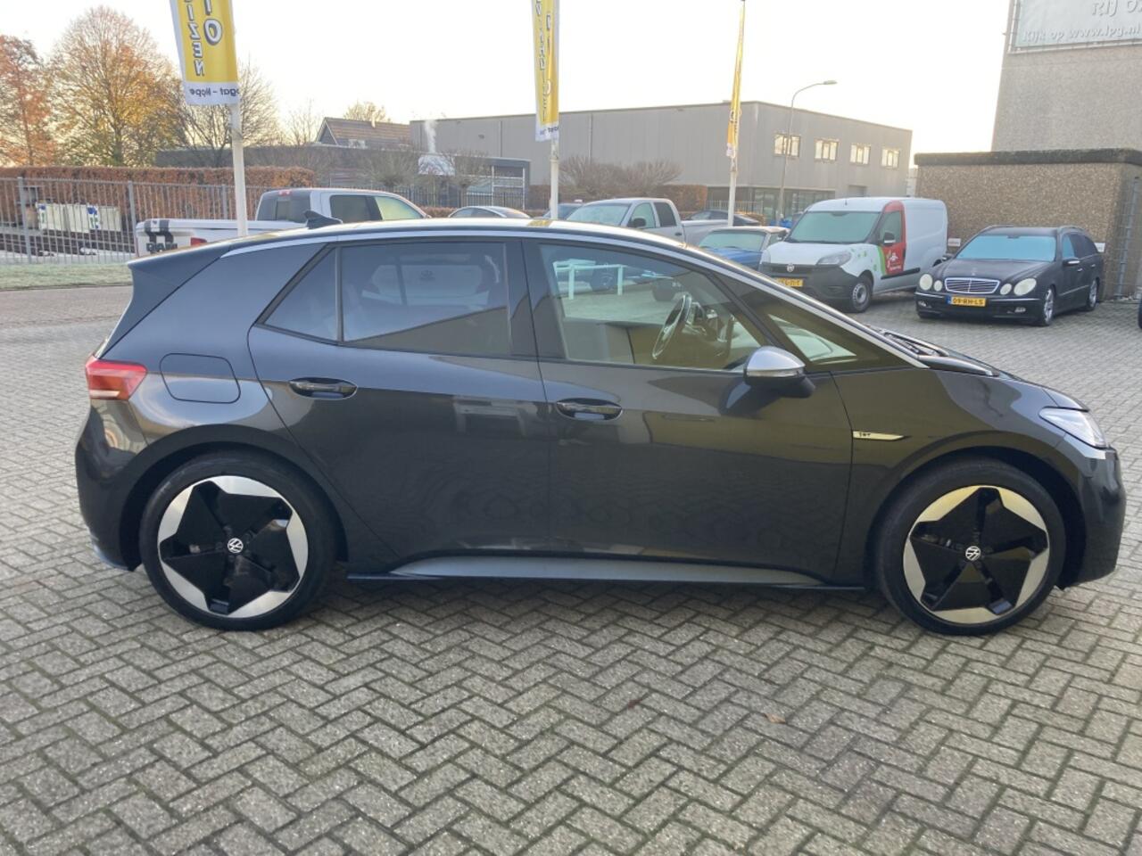 Volkswagen ID.3 First Max 58 kWh SOH 90% Panoramadak