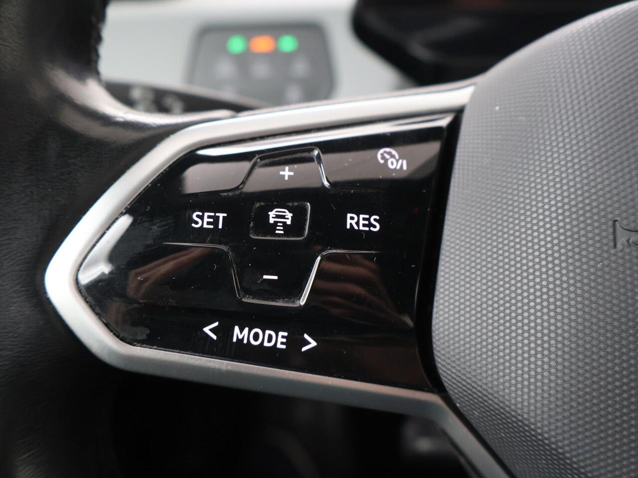 Volkswagen ID.3 First Plus 58 kWh | 204 PK | Climate control | Matrix LED koplampen | Apple Carplay/Android Auto | 19" LM velgen |