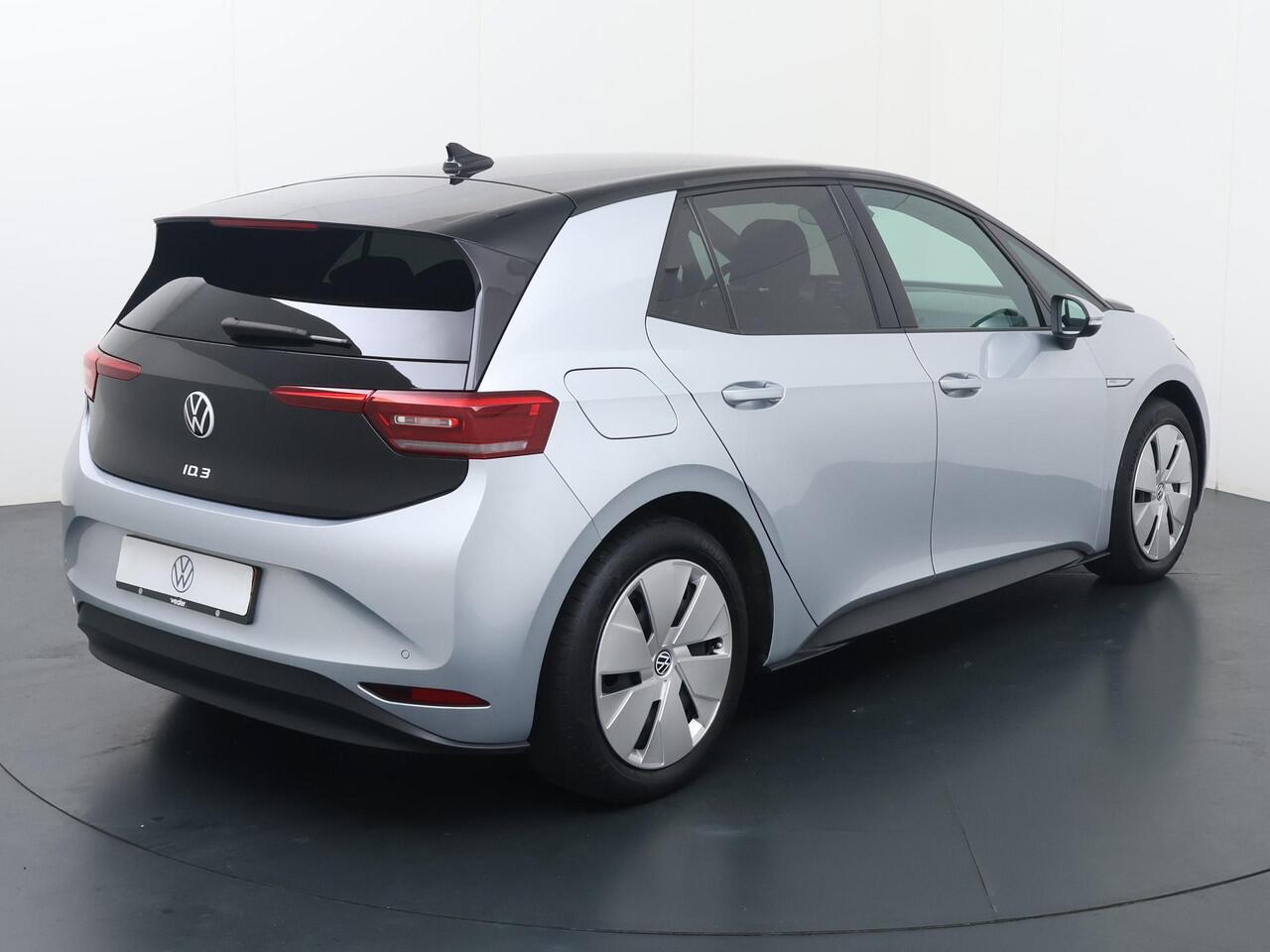 Volkswagen ID.3 Business 58 kWh | 204 PK | Matrix LED koplampen | Adaptive cruise control | Verwarmde voorstoelen | Apple Carplay/Android Auto |