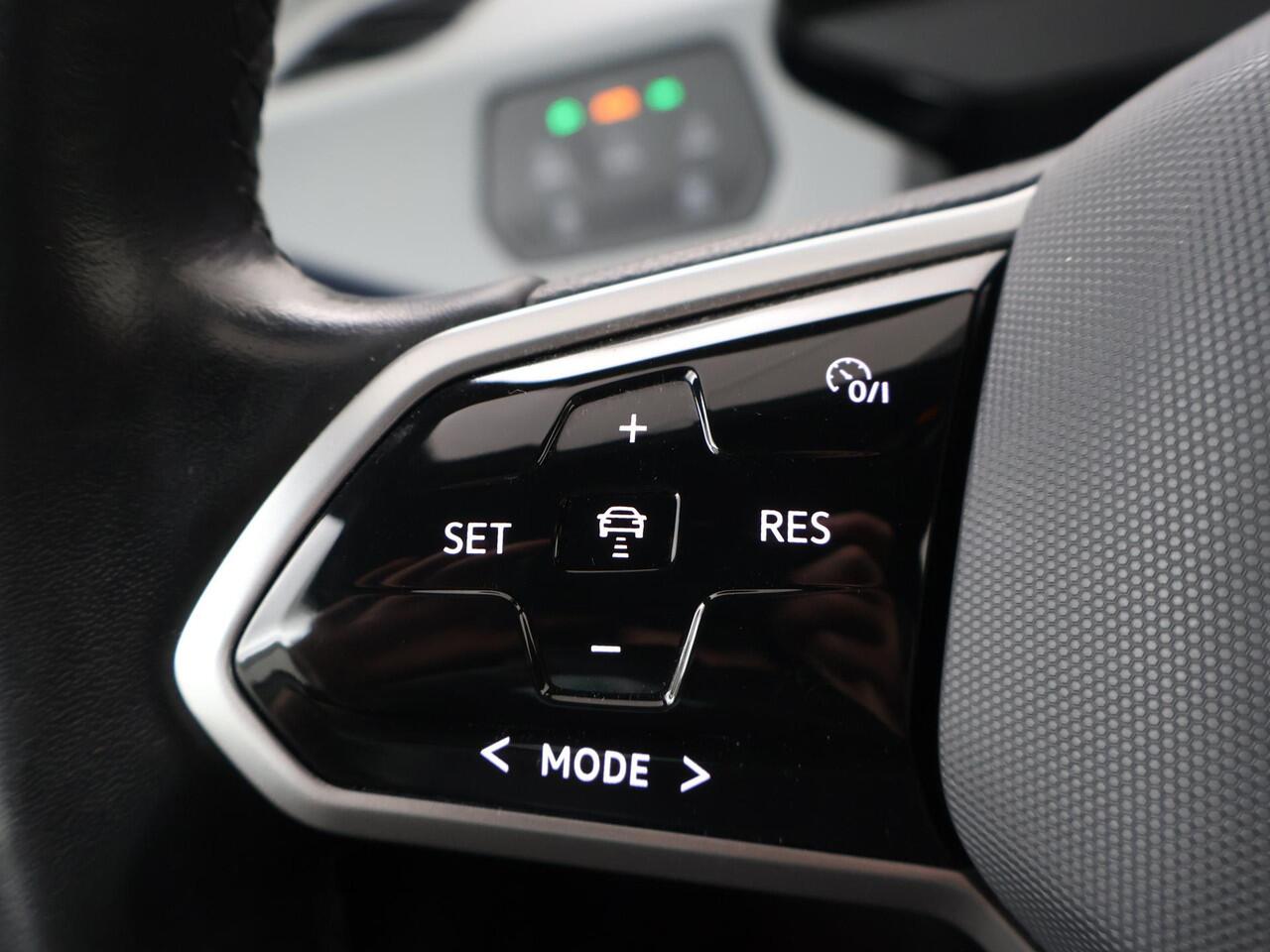 Volkswagen ID.3 Business 58 kWh | 204 PK | Matrix LED koplampen | Adaptive cruise control | Verwarmde voorstoelen | Apple Carplay/Android Auto |