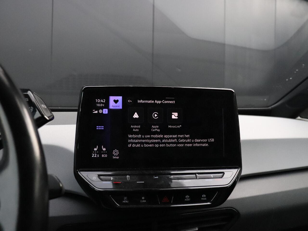 Volkswagen ID.3 First Plus 58 kWh | CAMERA | SOH 93,7% | CRUISE | NAVI | APPLE CARPLAY | STOEL/STUURVERW. |